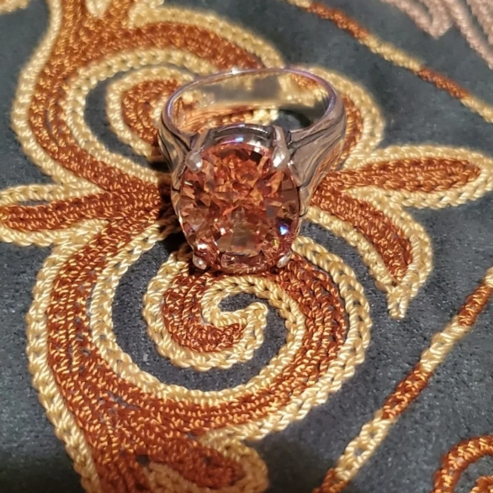 Silpada Sterling Silver Faceted Champagne Cubic Zirconia Gemstone Ring - Picture 2 of 13